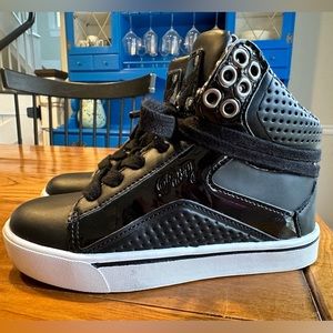 Pastry POP Tart Grid Sneaker